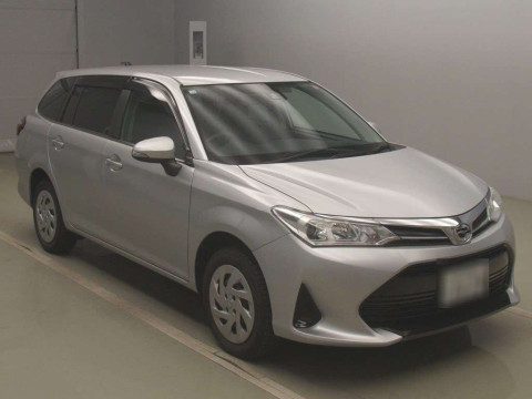 2018 Toyota Corolla Fielder NZE164G[2]