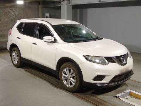 2014 Nissan X-Trail NT32[2]