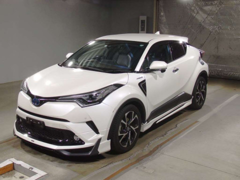 2018 Toyota C-HR ZYX10[0]