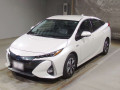 2019 Toyota Prius PHV