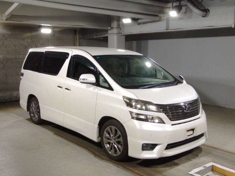 2011 Toyota Vellfire ANH20W[2]