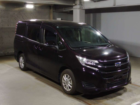 2019 Toyota Noah ZWR80G[2]