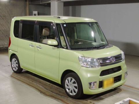 2015 Daihatsu Tanto LA600S[2]