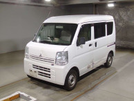 2015 Mitsubishi Minicab Van