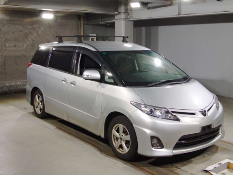 2009 Toyota Estima ACR50W[2]