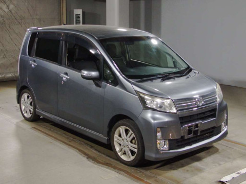 2013 Daihatsu Move Custom LA100S[2]