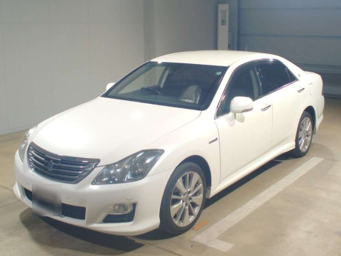 2010 Toyota Crown Hybrid GWS204[0]