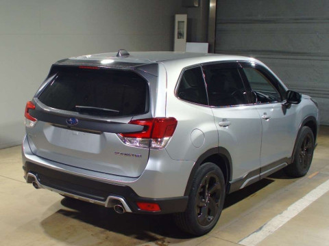 2022 Subaru Forester SK5[1]