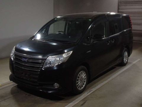 2015 Toyota Noah ZWR80G[0]