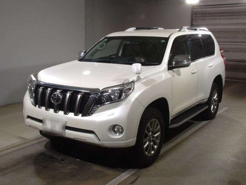 2017 Toyota Land Cruiser Prado GDJ150W[0]