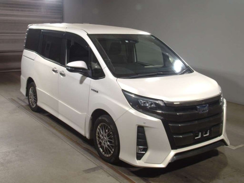 2018 Toyota Noah ZWR80W[2]