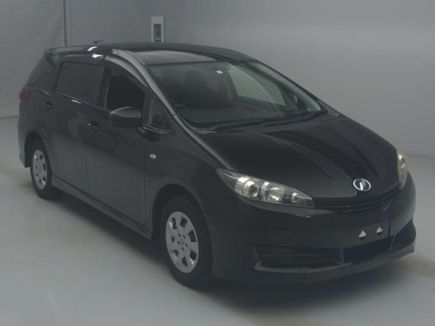 2011 Toyota Wish ZGE25G[2]