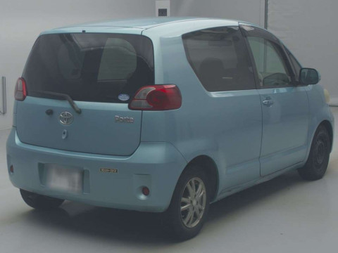 2009 Toyota Porte NNP15[1]