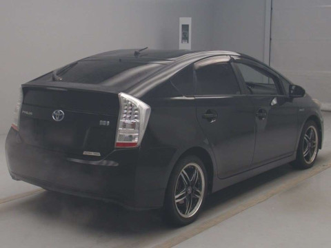 2011 Toyota Prius ZVW30[1]