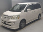 2006 Toyota Noah