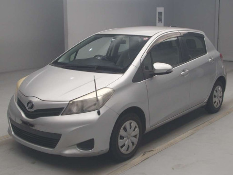 2011 Toyota Vitz KSP130[0]