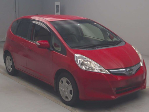 2012 Honda Fit Hybrid GP1[2]