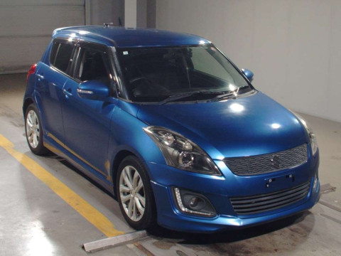 2014 Suzuki Swift ZC72S[2]