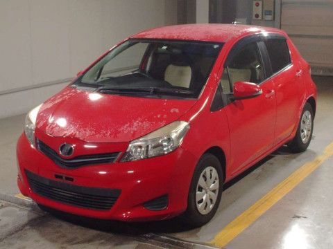 2011 Toyota Vitz NSP130[0]