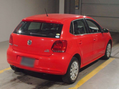 2013 Volkswagen Polo 6RCBZ[1]