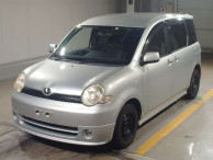 2006 Toyota Sienta