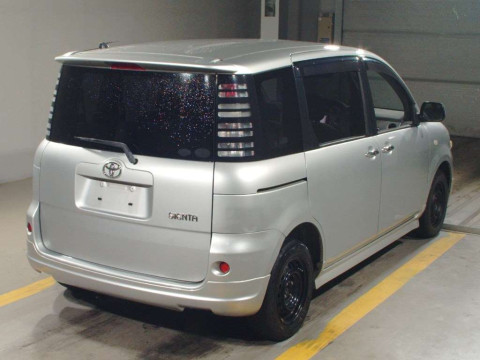 2006 Toyota Sienta NCP81G[1]