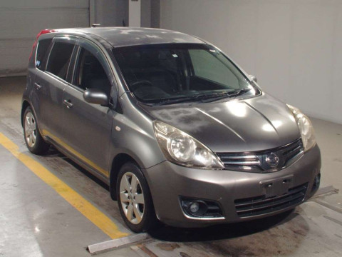 2008 Nissan Note E11[2]