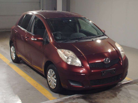 2010 Toyota Vitz KSP90[2]