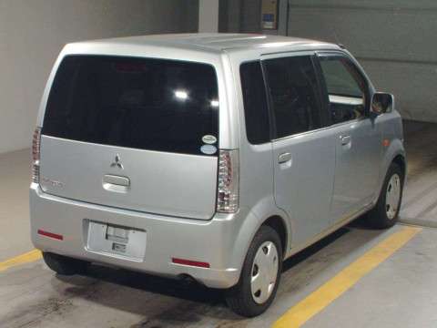 2006 Mitsubishi eK Wagon H82W[1]