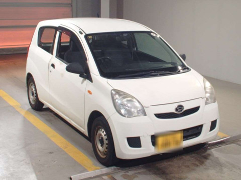 2015 Daihatsu Mira L275V[2]