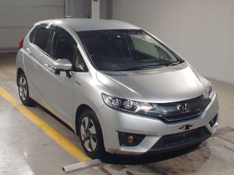 2013 Honda Fit Hybrid GP5[2]