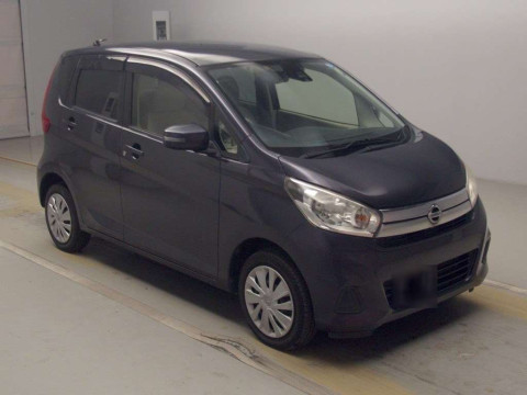 2015 Nissan DAYZ B21W[2]