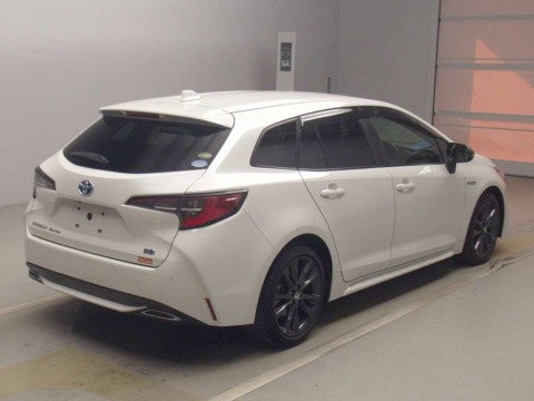 2019 Toyota Corolla Touring Wagon ZWE211W[1]