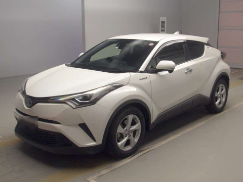 2017 Toyota C-HR ZYX10[0]