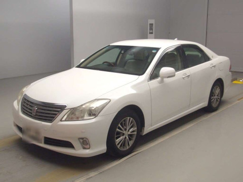 2010 Toyota Crown GRS200[0]