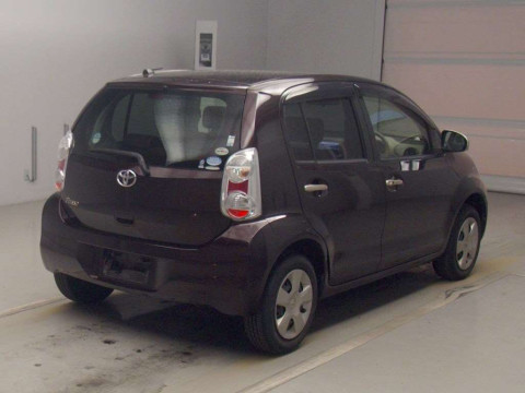 2012 Toyota Passo KGC30[1]