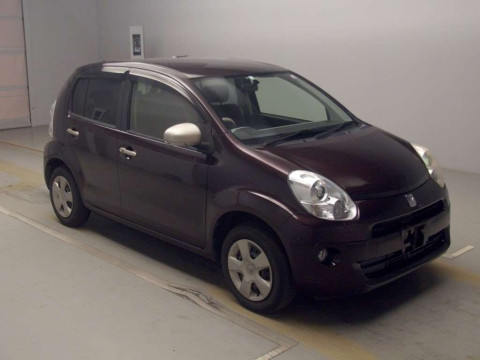 2012 Toyota Passo KGC30[2]