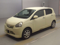 2011 Daihatsu Mira es