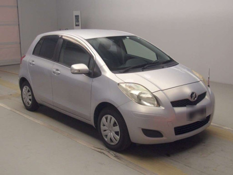 2010 Toyota Vitz KSP90[2]