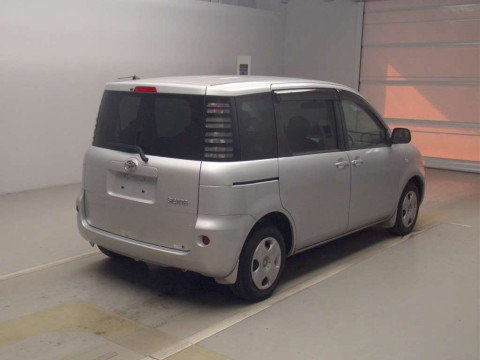 2003 Toyota Sienta NCP81G[1]