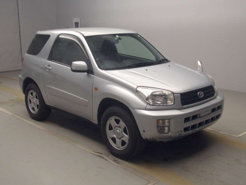 2002 Toyota RAV4 ZCA25W[2]