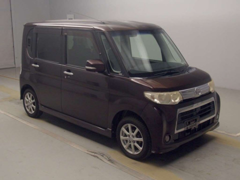 2011 Daihatsu Tanto L375S[2]