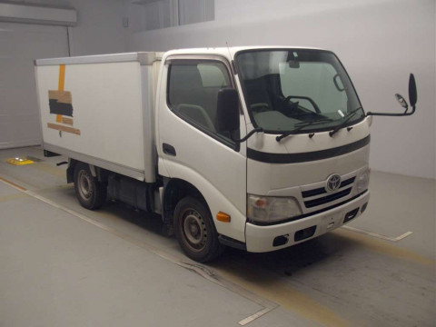 2009 Toyota Toyoace Truck KDY221[2]