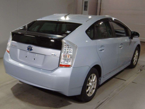 2010 Toyota Prius ZVW30[1]