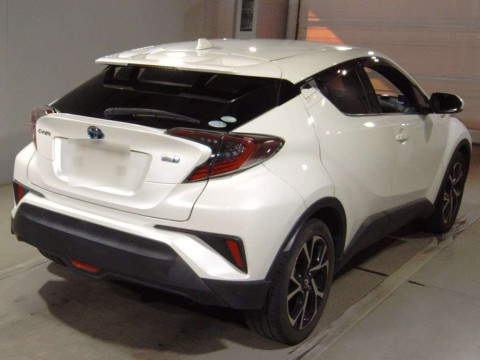 2017 Toyota C-HR ZYX10[1]