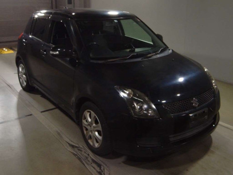 2010 Suzuki Swift ZC71S[2]