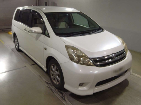 2008 Toyota Isis ZNM10W[2]