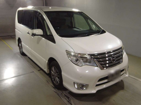 2014 Nissan Serena FNC26[2]