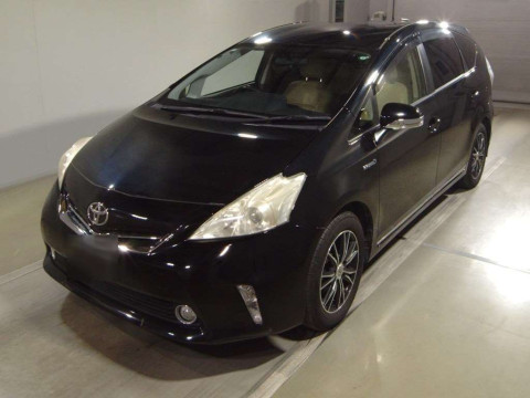 2013 Toyota Prius alpha ZVW41W[0]