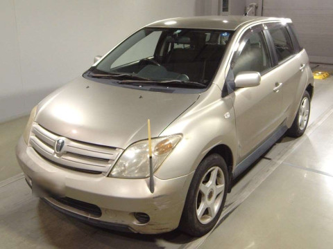 2003 Toyota IST NCP60[0]